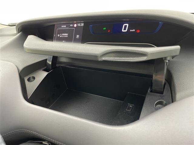 Nissan SERENA 2020 8284003-10