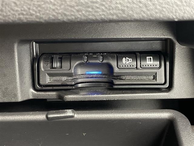 Nissan SERENA 2017 8284298-8