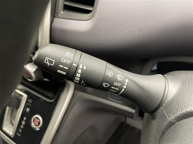 Nissan SERENA 2017 8284299-11