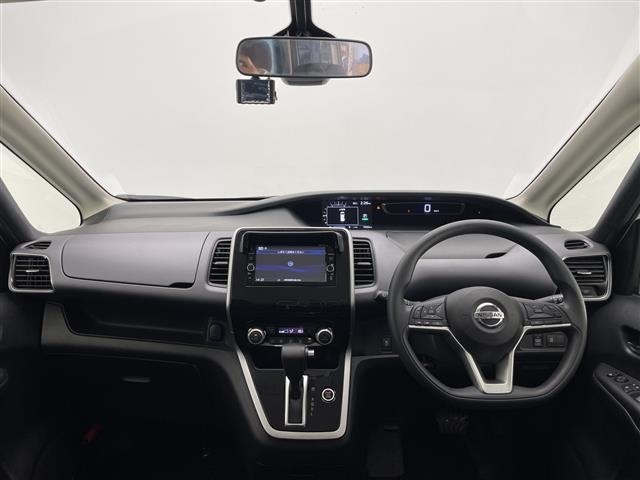Nissan SERENA 2017 8284299-14