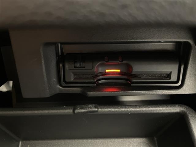 Nissan SERENA 2017 8284299-3