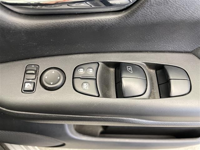 Nissan SERENA 2017 8284299-4