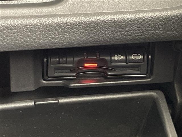 Nissan SERENA 2013 8284355-15