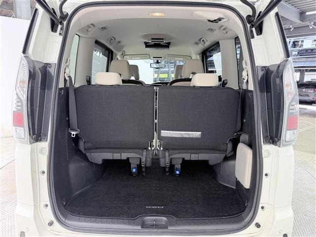 Nissan SERENA 2018 8284442-10
