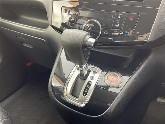 Nissan SERENA 2012 8284476-11