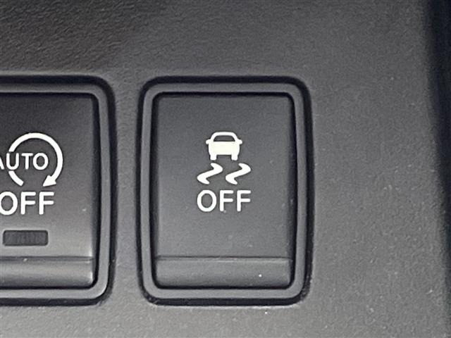 Nissan SERENA 2012 8284476-5