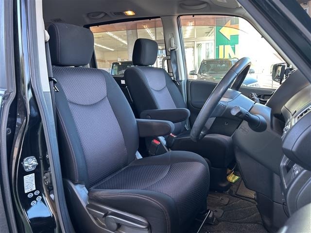 Nissan SERENA 2011 8284566-17
