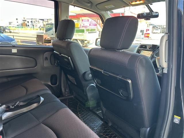 Nissan SERENA 2011 8284566-21