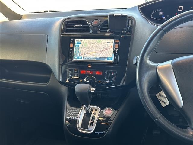 Nissan SERENA 2011 8284566-22