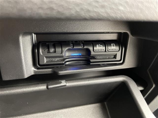 Nissan SERENA 2017 8284617-17