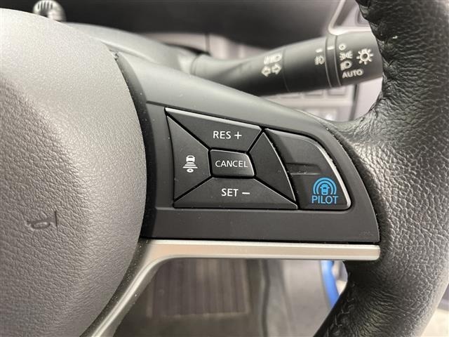 Nissan SERENA 2017 8284617-3