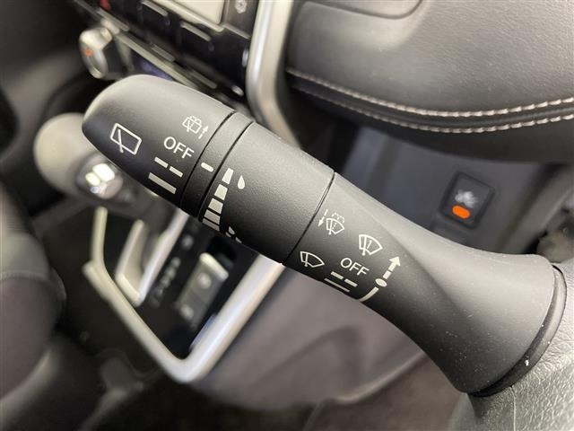 Nissan SERENA 2017 8284617-5