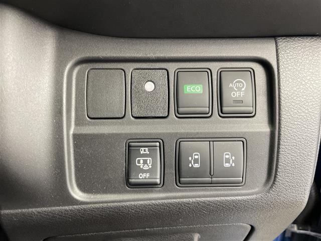 Nissan SERENA 2017 8284617-9