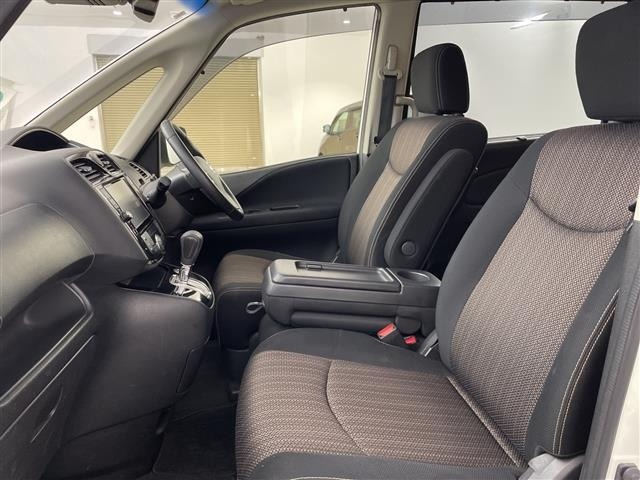 Nissan SERENA 2015 8284827-7
