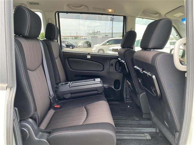 Nissan SERENA 2015 8284873-2
