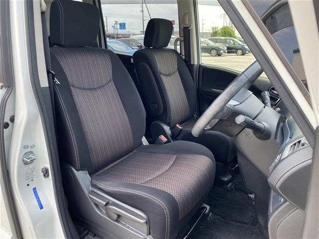 Nissan SERENA 2015 8284873-22