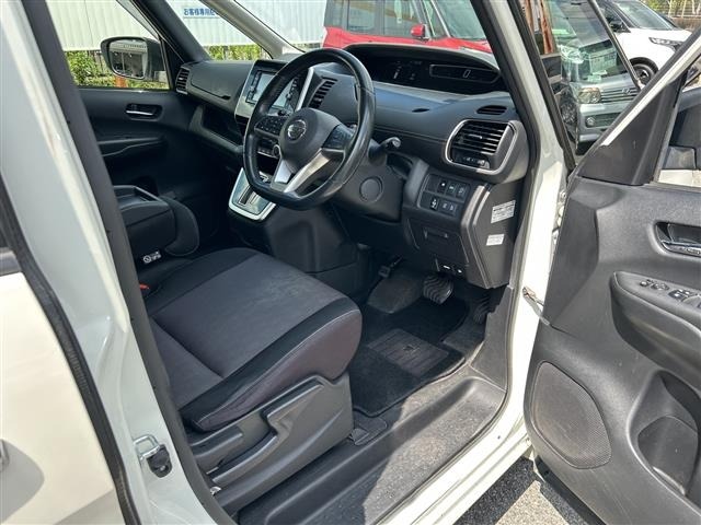 Nissan SERENA 2017 8285083-12