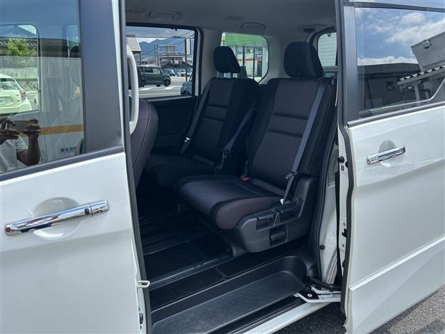 Nissan SERENA 2017 8285083-4