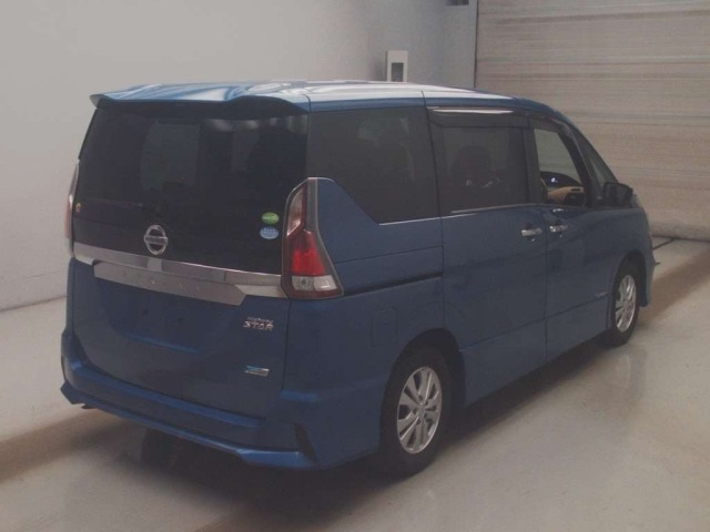 Nissan SERENA 2017 8285168-1