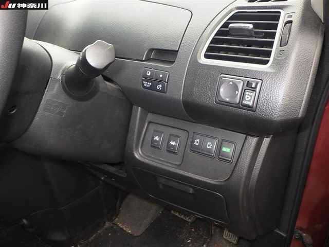 Nissan SERENA 2015 8285261-7