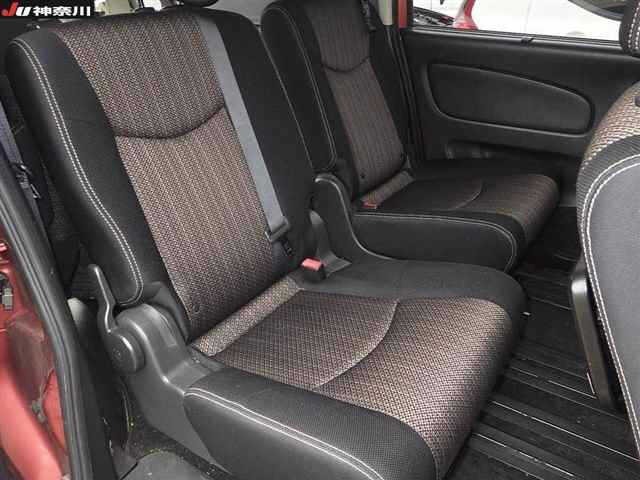 Nissan SERENA 2015 8285261-9