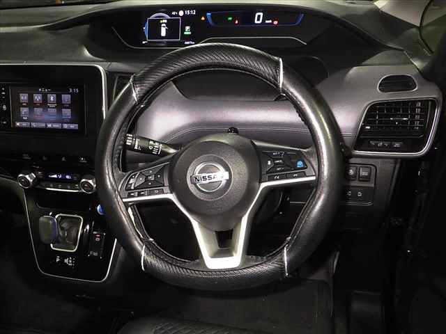 Nissan SERENA 2022 8285266-8