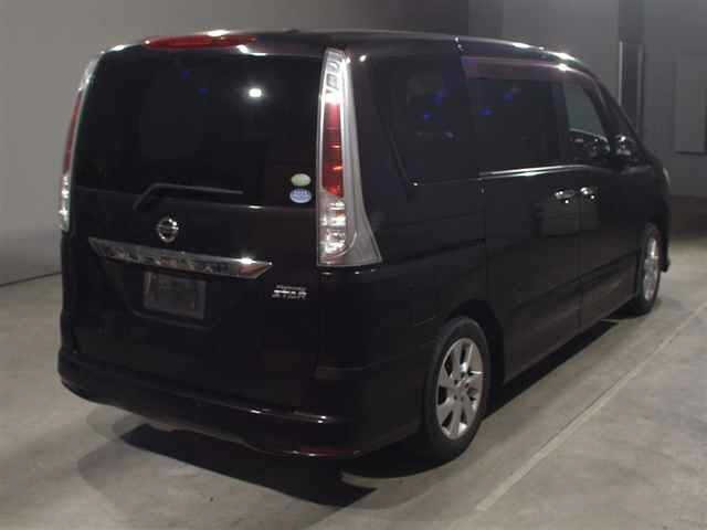 Nissan SERENA 2011 8285298-1