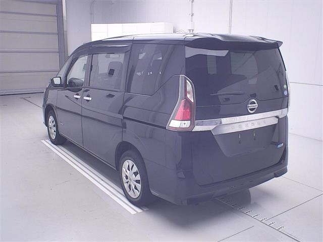Nissan SERENA 2018 8285510-1