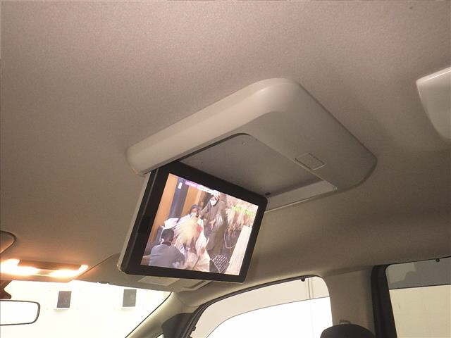 Nissan SERENA 2018 8285510-8
