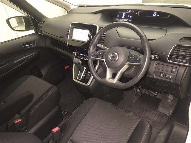 Nissan SERENA 2019 8285578-3