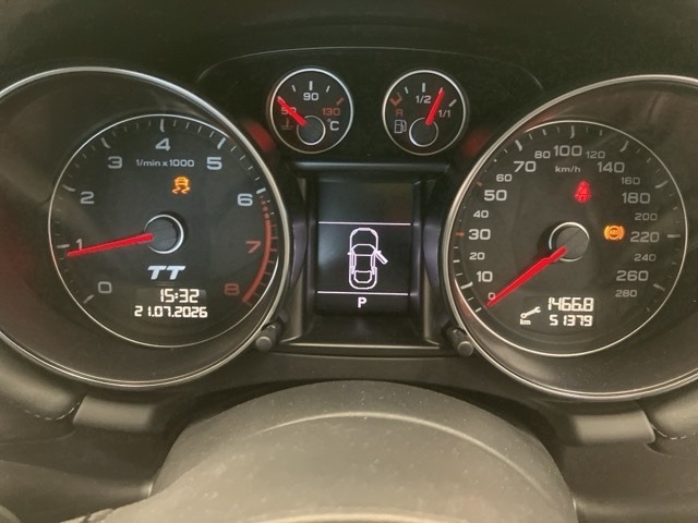 Audi TT 2011 8286920-6