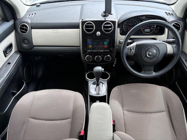 Mazda VERISA 2013 8288194-14