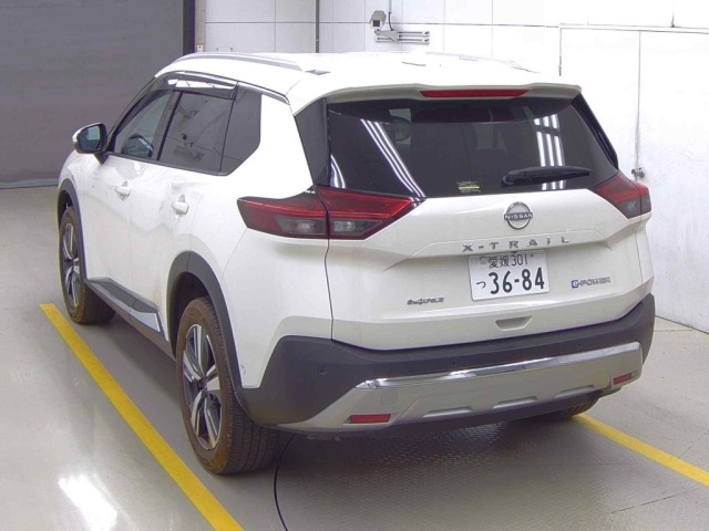 Nissan X-TRAIL 2024 8275206-1