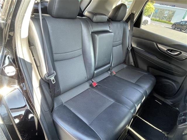Nissan X-TRAIL 2014 8276256-12