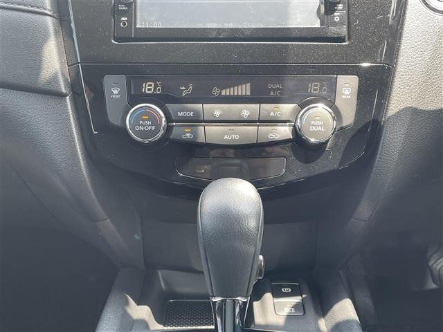 Nissan X-TRAIL 2017 8276257-9