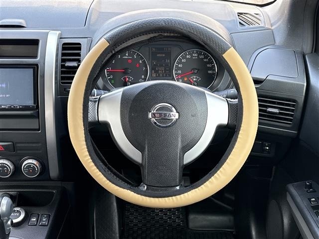 Nissan X-TRAIL 2012 8276265-17