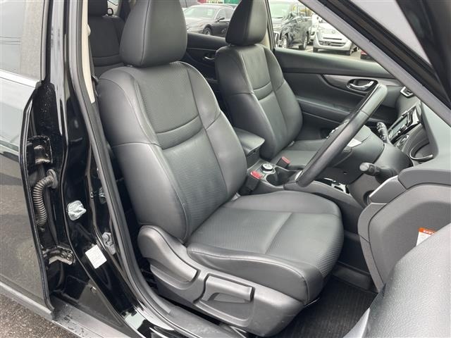 Nissan X-TRAIL 2017 8276281-12