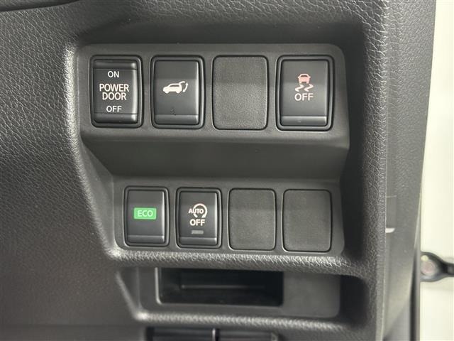 Nissan X-TRAIL 2017 8276301-31