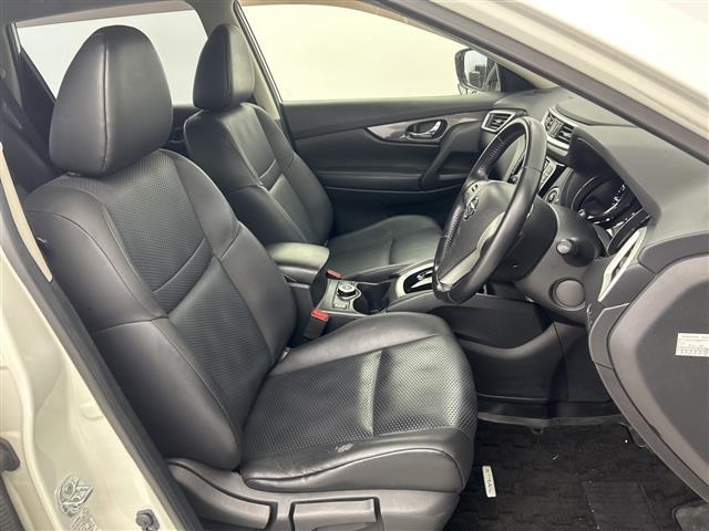 Nissan X-TRAIL 2016 8276302-4
