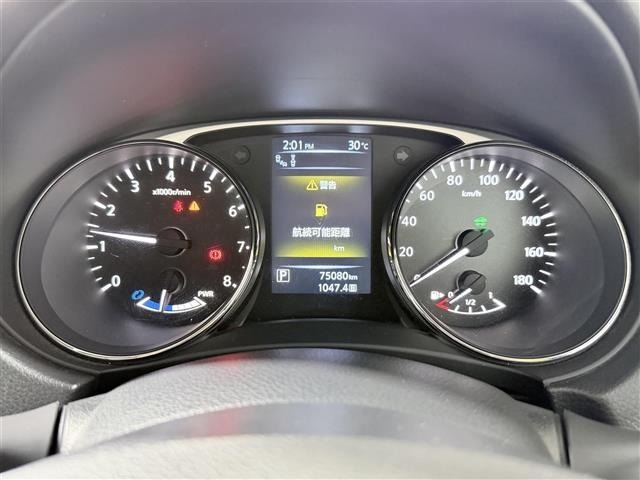 Nissan X-TRAIL 2016 8276322-11