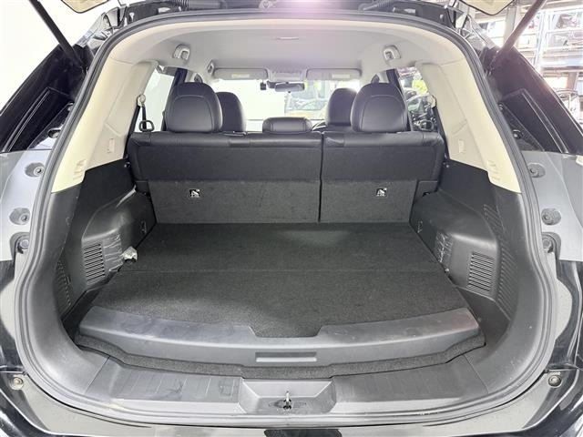 Nissan X-TRAIL 2016 8276322-12