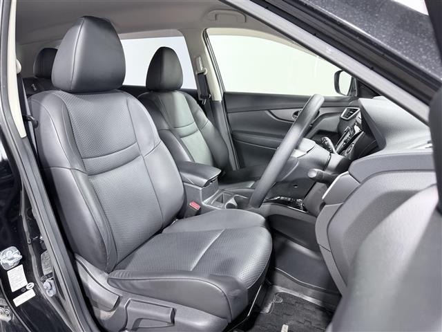 Nissan X-TRAIL 2016 8276322-22