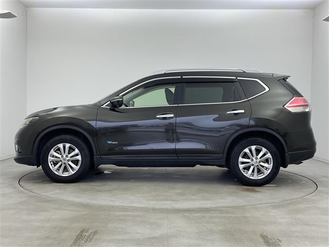 Nissan X-TRAIL 2015 8276323-4