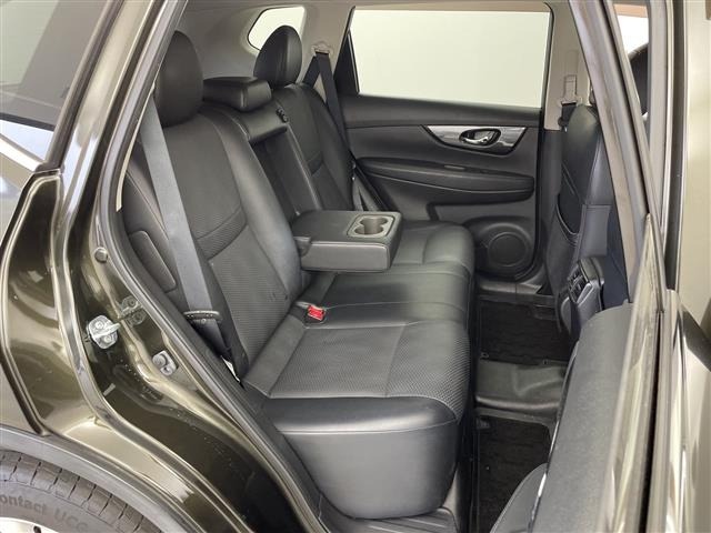 Nissan X-TRAIL 2015 8276323-7
