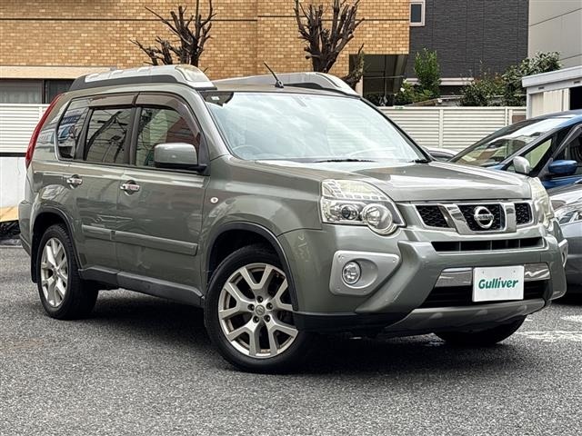Nissan X-TRAIL 2011 8276331-0