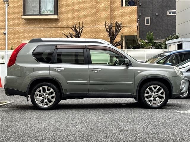 Nissan X-TRAIL 2011 8276331-22