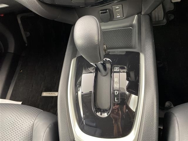 Nissan X-TRAIL 2015 8276333-17