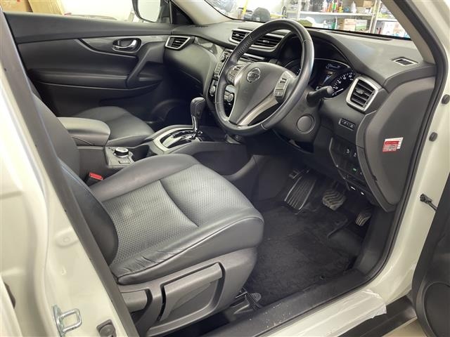 Nissan X-TRAIL 2015 8276333-2