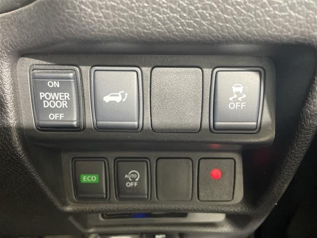 Nissan X-TRAIL 2017 8276346-10