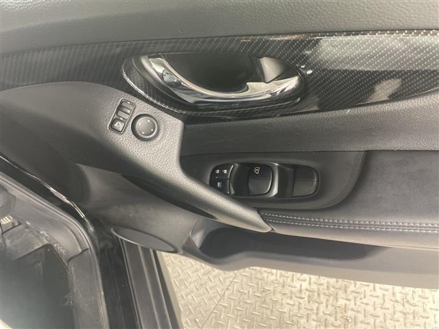 Nissan X-TRAIL 2017 8276346-12